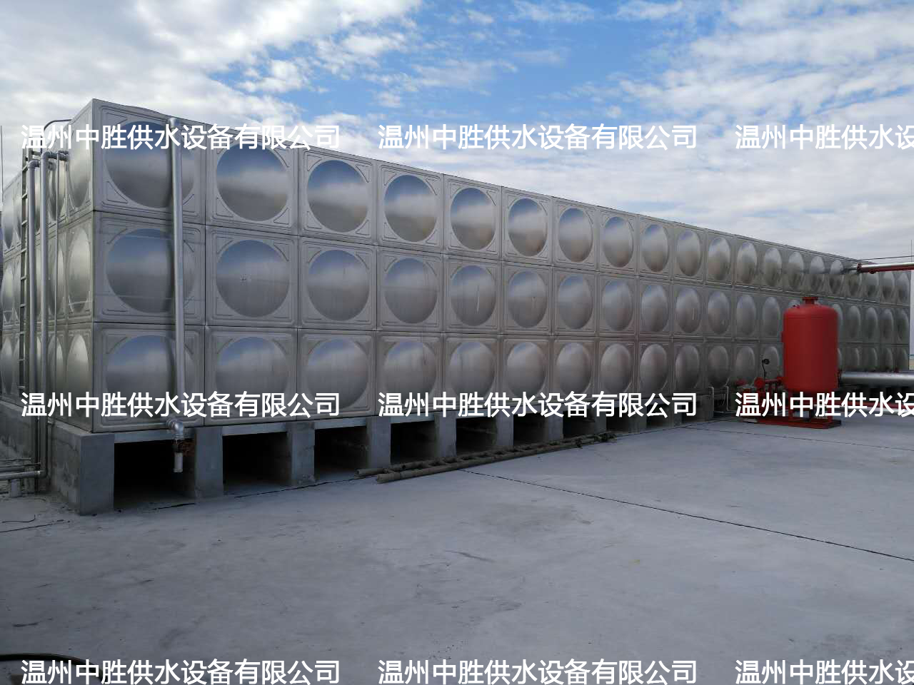 不銹鋼組合水箱.jpg
